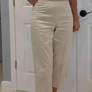 Cropped pants